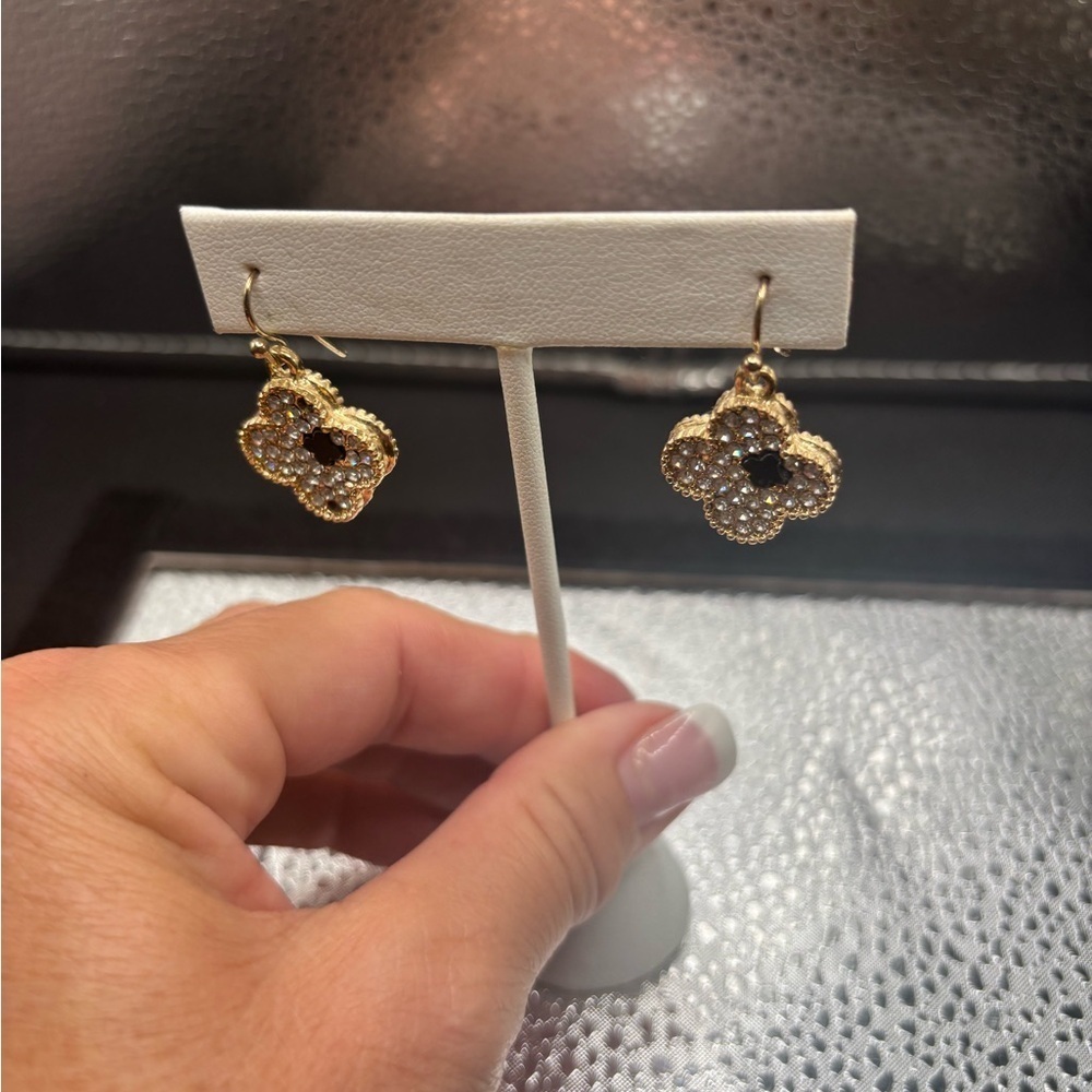 Elegant Gold and Black CZ Flower Earrings